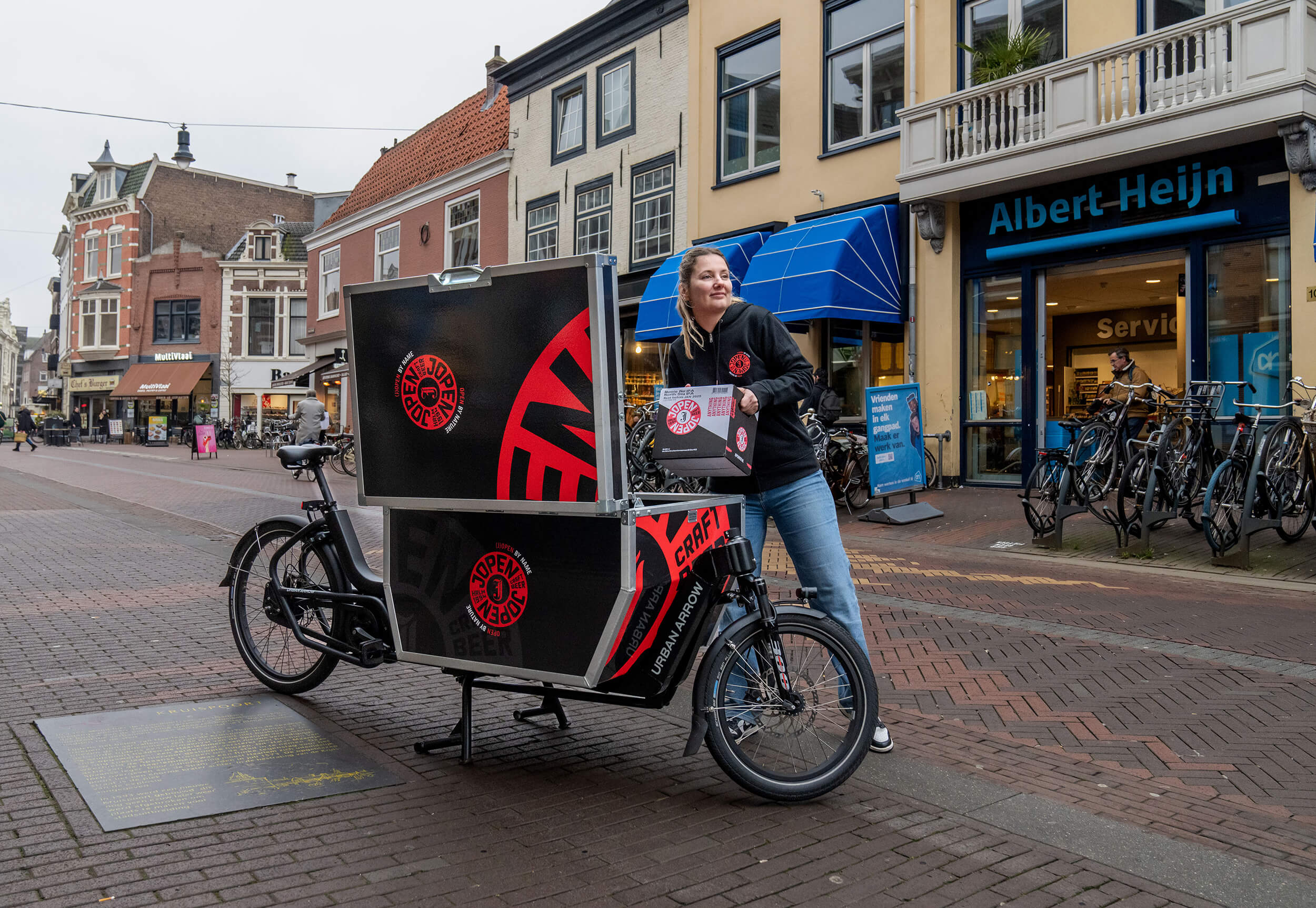 Urban Arrow Cargo L - Electrische bakfiets Jopen Bier